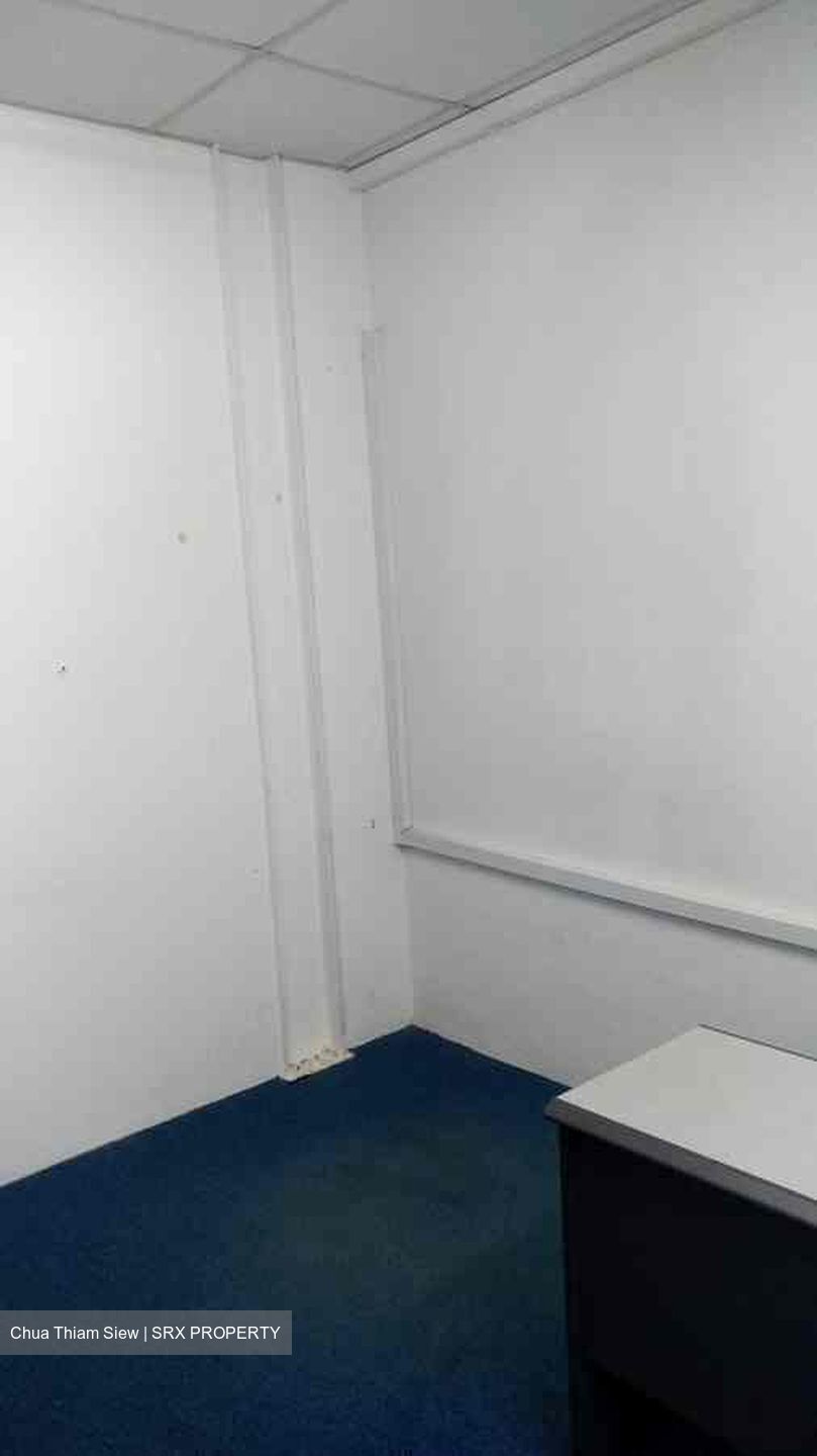 Heng Loong Building (D23), Office #638601251